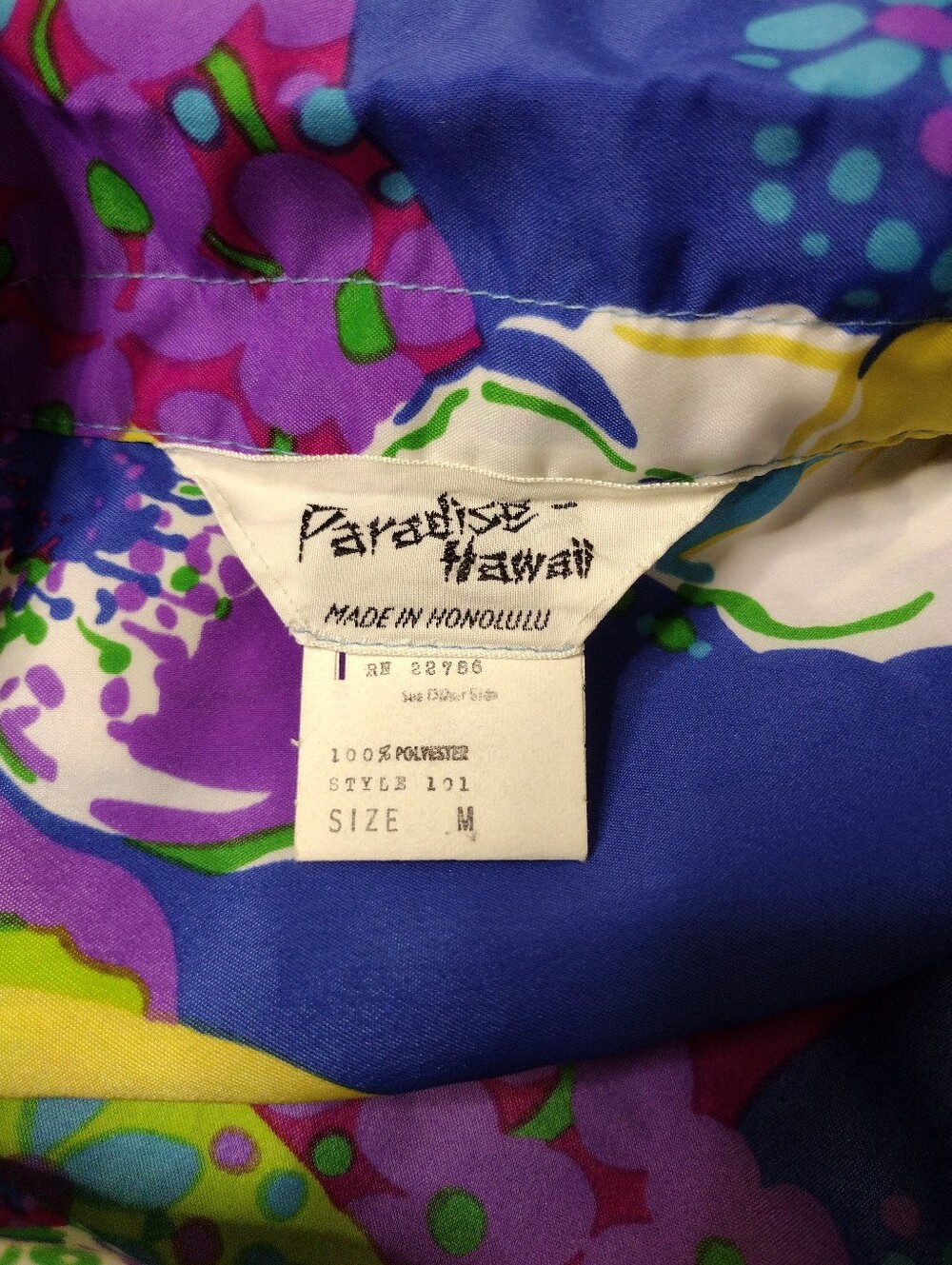 Vintage 1960-70's Paradise Hawaii Vibrant Mod/Hippie Floral Hawaiian Shirt - Picture 5 of 7